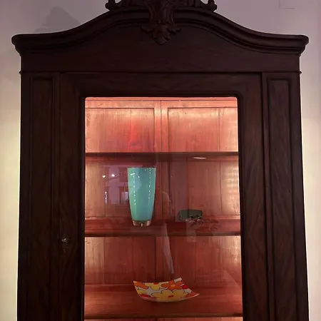 Portas - Large - Center Daire