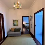 Portas - Large - Center Apartment *