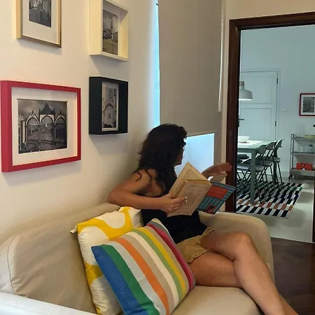 Portas - Large - Center דירה