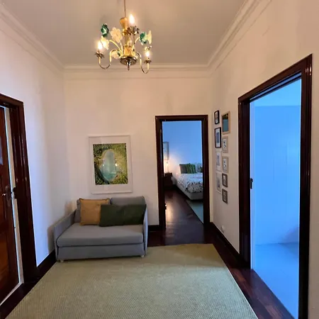 Portas - Large - Center Apartment *
