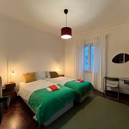 Portas - Large - Center Apartment