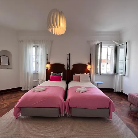 Portas - Large - Center Apartment *