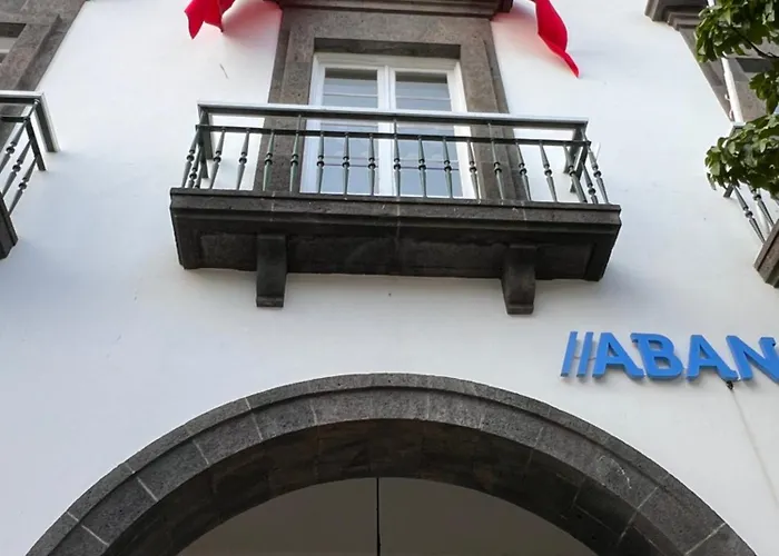 Portas - Large - Center *